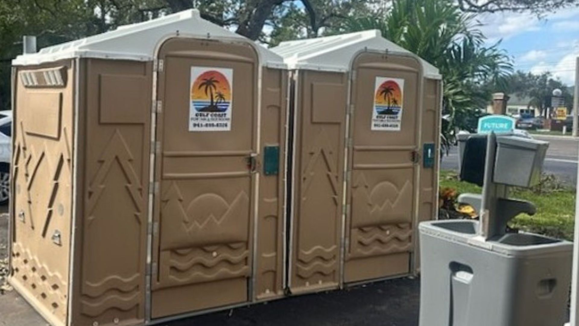 ada compliant portable restrooms at event in hardee county florida